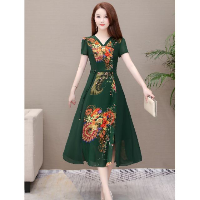 Hàng nhập - Đầm dáng xòe voan lụa cổ V xẻ tà