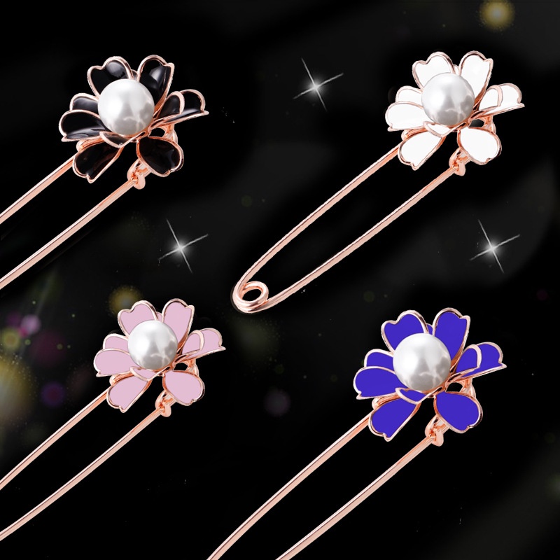 Nhiều kiểu dáng để lựa chọn từ Những chiếc khóa khăn lụa thời trang và linh hoạt