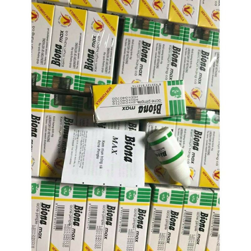 Kem mụn trứng cá Biona Max