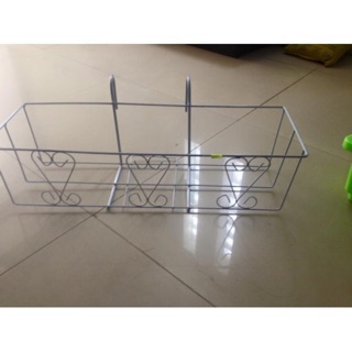 Móc treo chậu trồng cây