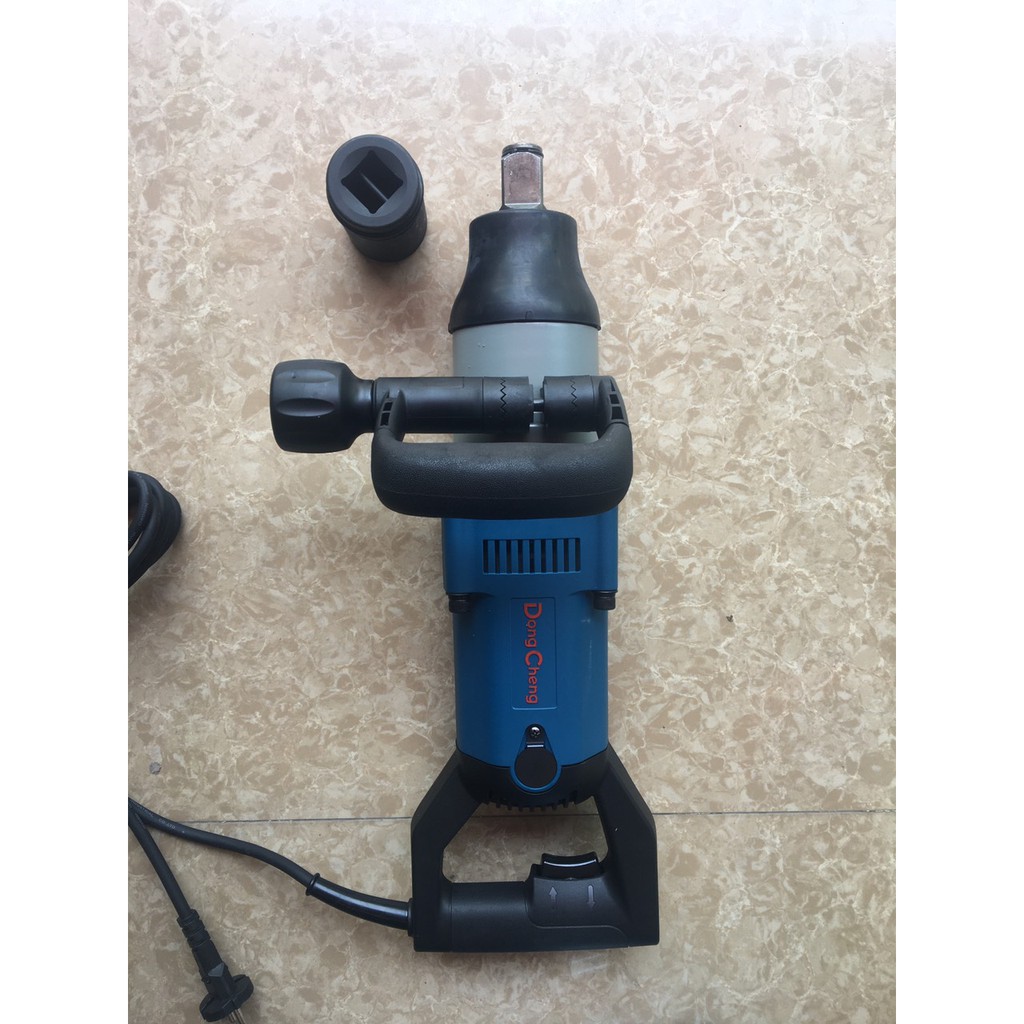 Súng vặn bulong cỡ lớn 36 mm DPB30 dùng tháo ốc dễ dàng hiệu quả