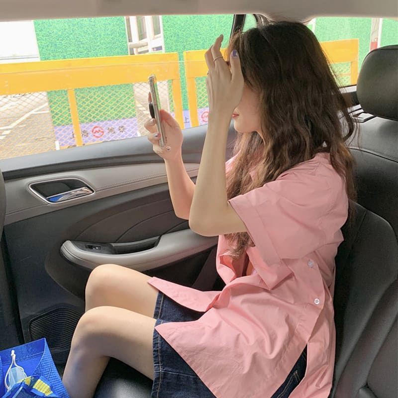 Sơ mi cộc tay xẻ tà