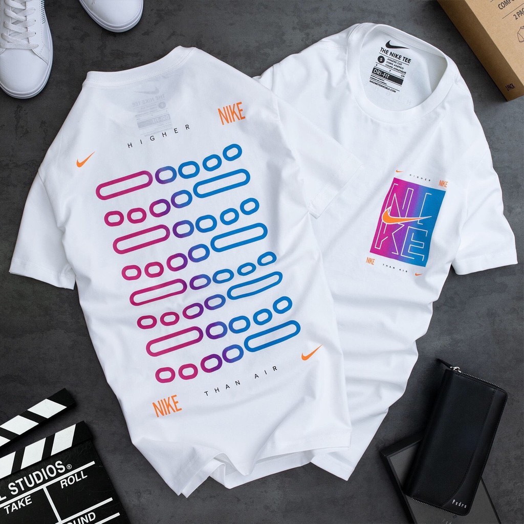 Áo thun tay ngắn mẫu cực hot vải mịn đẹp | BigBuy360 - bigbuy360.vn