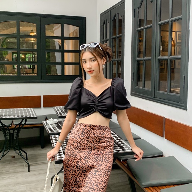 Áo croptop Jasmine Top RÊVER