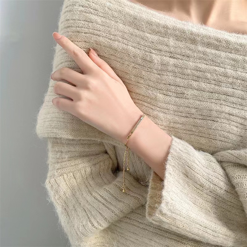 Vòng Tay Thép Titan Không Gỉ Dễ Điều Chỉnh Thiết Kế Sang Trọng Đơn Giản Không Phai Màu