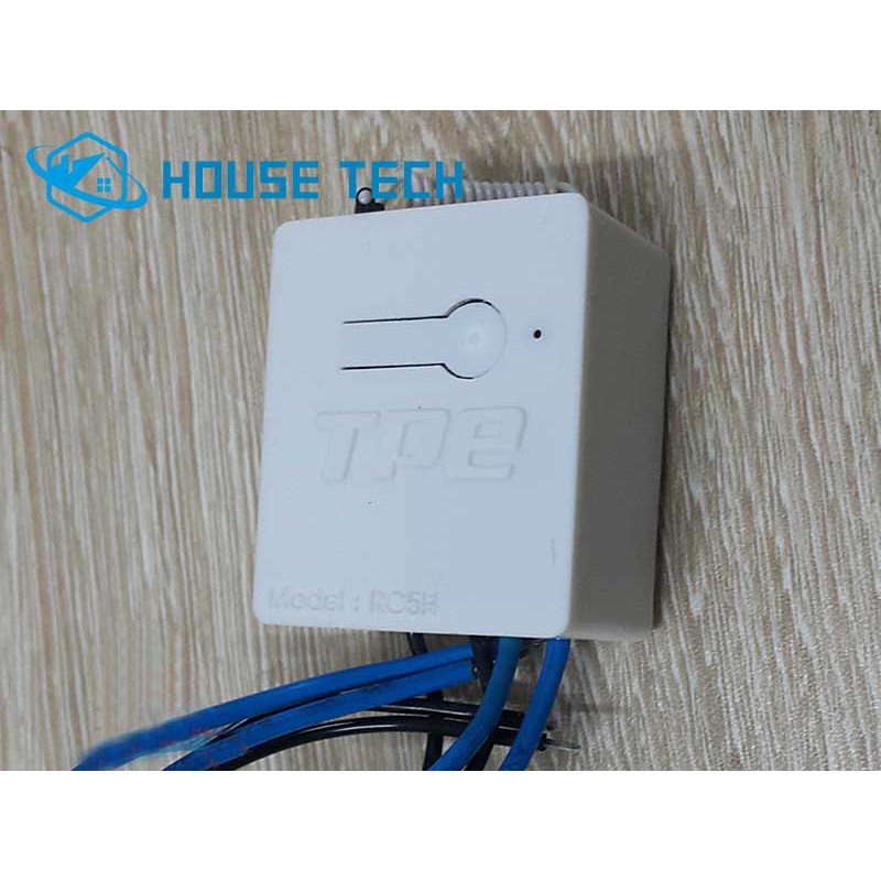 Công Tắc Điều Khiển Từ Xa 12v RC5H (kèm remote vân gỗ)