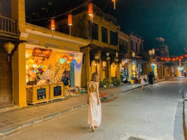 Đầm maxi lụa satin thiết kế Maika dress - đầm đi tiệc thiết kế | BigBuy360 - bigbuy360.vn