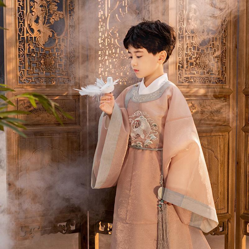 Hán Phục Cổ Tròn Phong Cách Trung Hoa Mới Cho Bé Trai