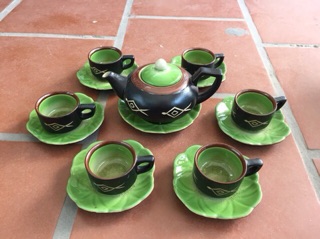 Bộ ấm chén trâu men thủy tinh