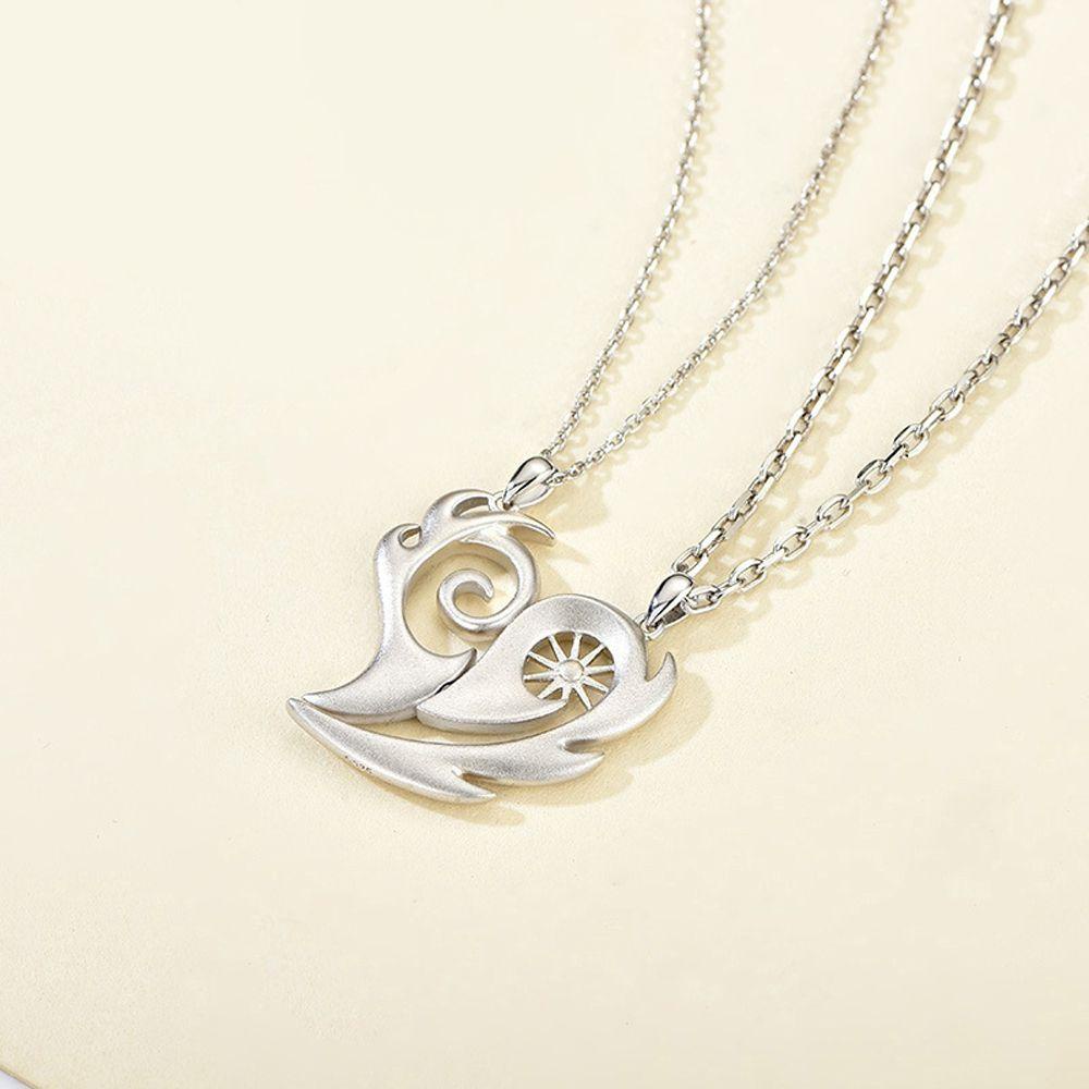 Vòng cổ Mặt Trái Tim Khắc Chữ I Love You Bằng 100 Ngôn Ngữ
