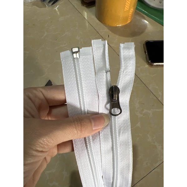 Dây kéo khoá mịn số 5 dài 1m2 HKK