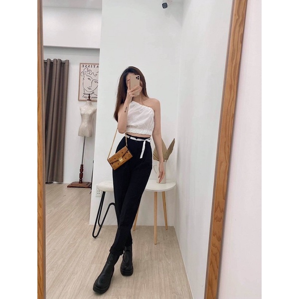 crop chéo dây nơ