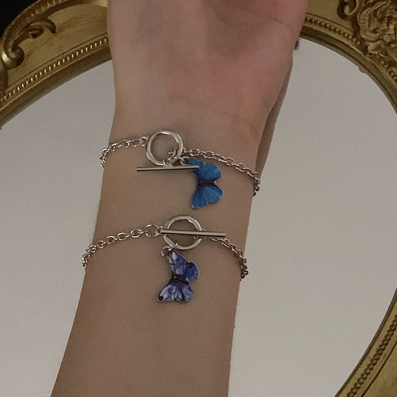 Vòng đeo tay họa tiết bươm bướm thời trang đơn giản