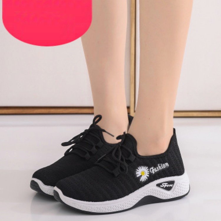 Giày Thể Thao Nữ Họa Tiết 4 Sọc Chất Liệu Vải Thoáng Khí Đế Cao Su Mềm Êm Chân Cực Tôn Dáng Thời Trang LAGADO