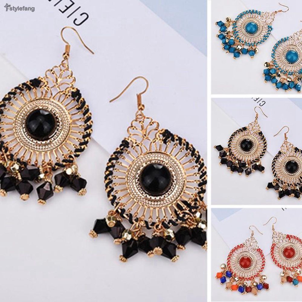 Bông tai tua rua phong cách dân tộc độc đáo