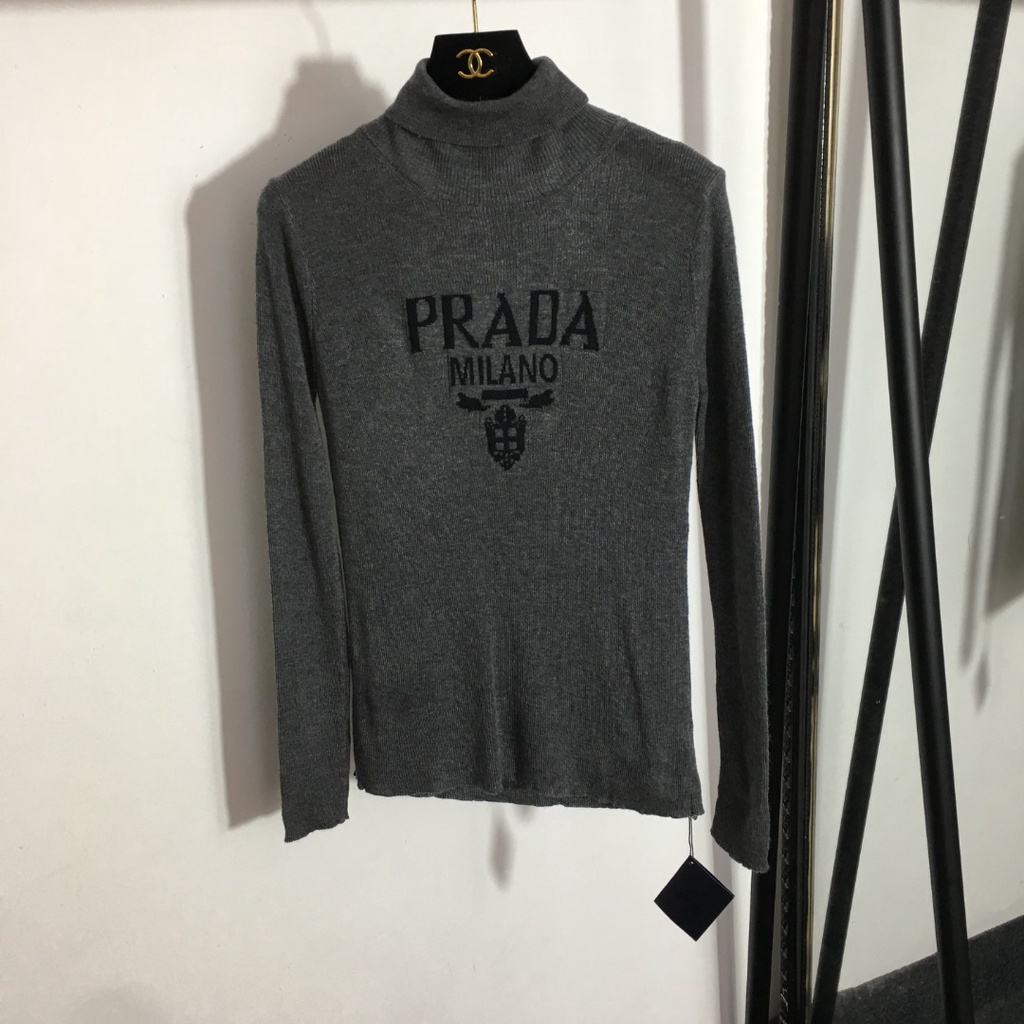 Áo len nữ dài tay Prada hoạ tiết chữ thương hiệu thời thượng