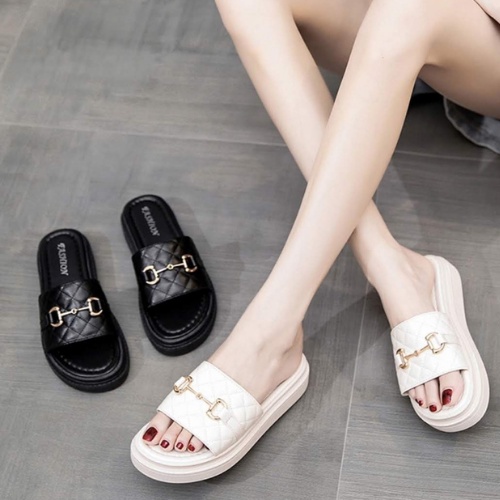 Dép quai ngang nữ đế bánh mì chất liệu da hợp thời trang hot trend