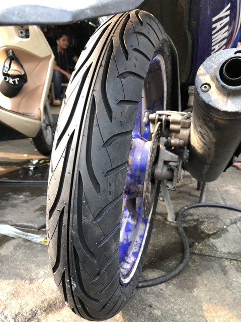 Vỏ xe Dunlop Moto 110/70-17 và 140/70-17