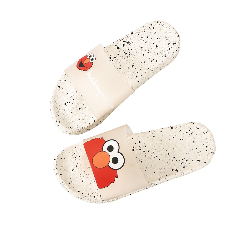 Dép bánh mì hoạt hình con gà 2 mặt cute mắt trố MKS40