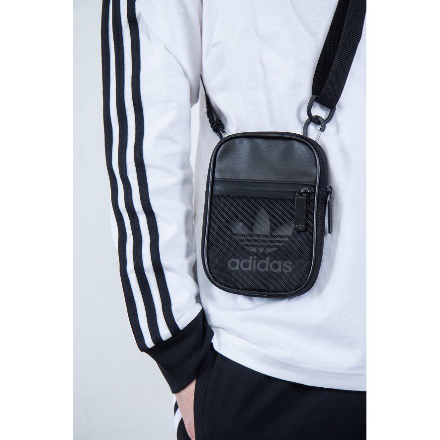 ⚡️ [Ảnh thật] Túi adidas Originals Trefoil Festival Crossbody Bag - Xuất dư Full Tag