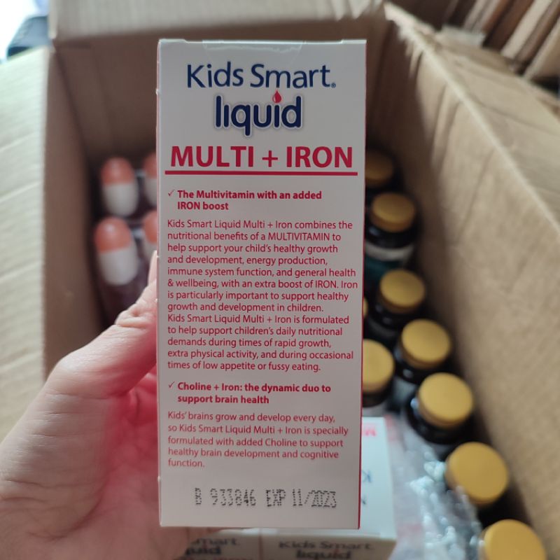 Siro bổ xung Sắt và vitamin cho bé Nature’s Way Kids Smart Multi + Iron Liquid 200ml