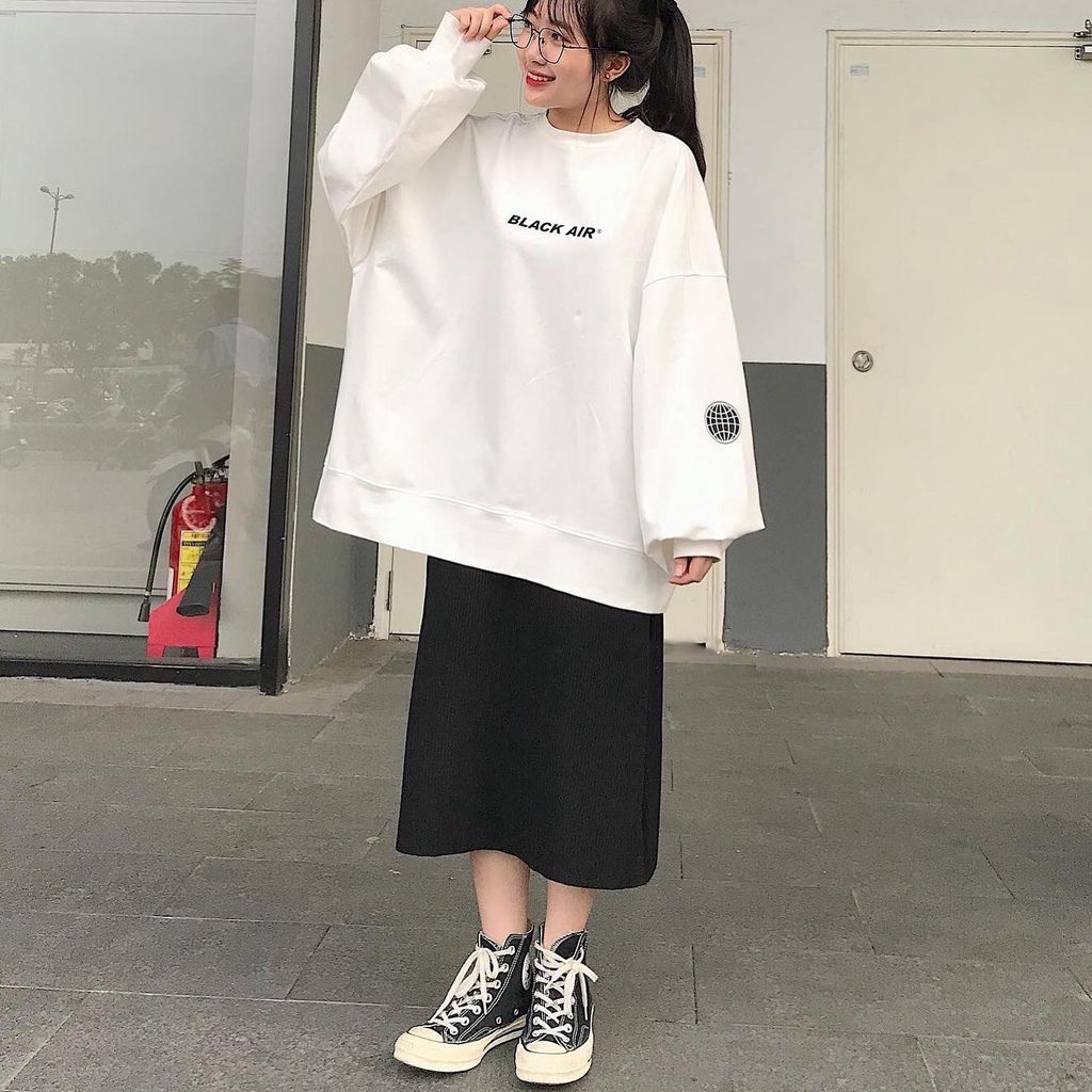 Áo sweater da cá form rộng tay bo họa tiết chữ - 1861 IAMC.Closet | BigBuy360 - bigbuy360.vn