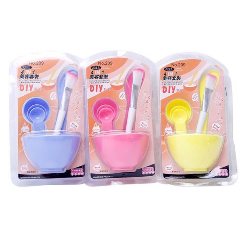 Bộ cọ đắp mặt nạ tiện lợi