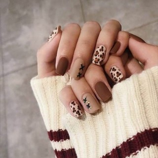 bộ 24 móng tay giả kèm keo