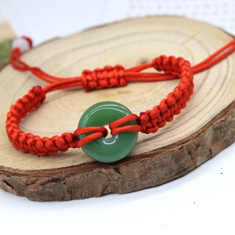 Vòng Chỉ Đỏ Đồng Xu Ngọc Xanh - Vòng Tay May Mắn