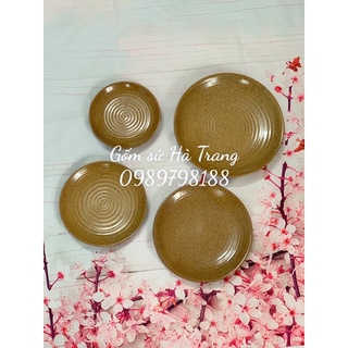 Đĩa tròn men đen lòng nâu gốm hạt tiêu gốm sứ Bát Tràng cao cấp không chì các size đường kính từ 22 đến 30cm