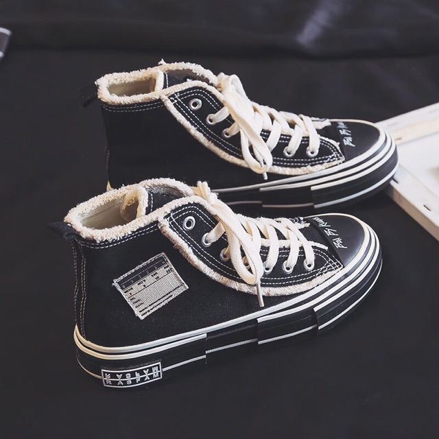 Giày thể thao bò rách cao cổ