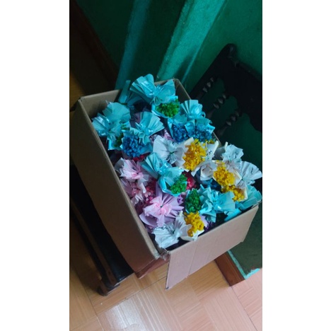 Sỉ hoa mini trang trí bánh kem, hộp quà size 11-12cm