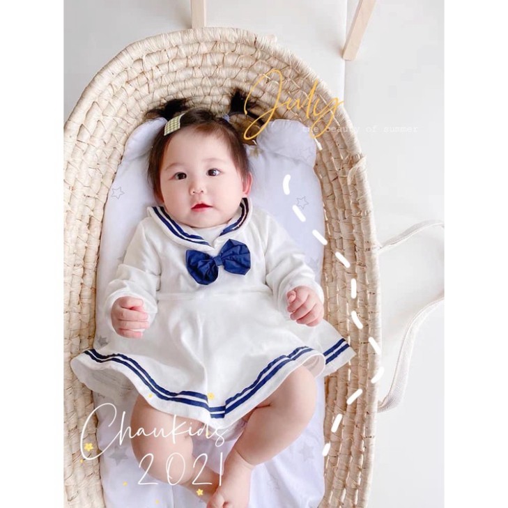 Body trắng cổ thủy thủ bé gái
