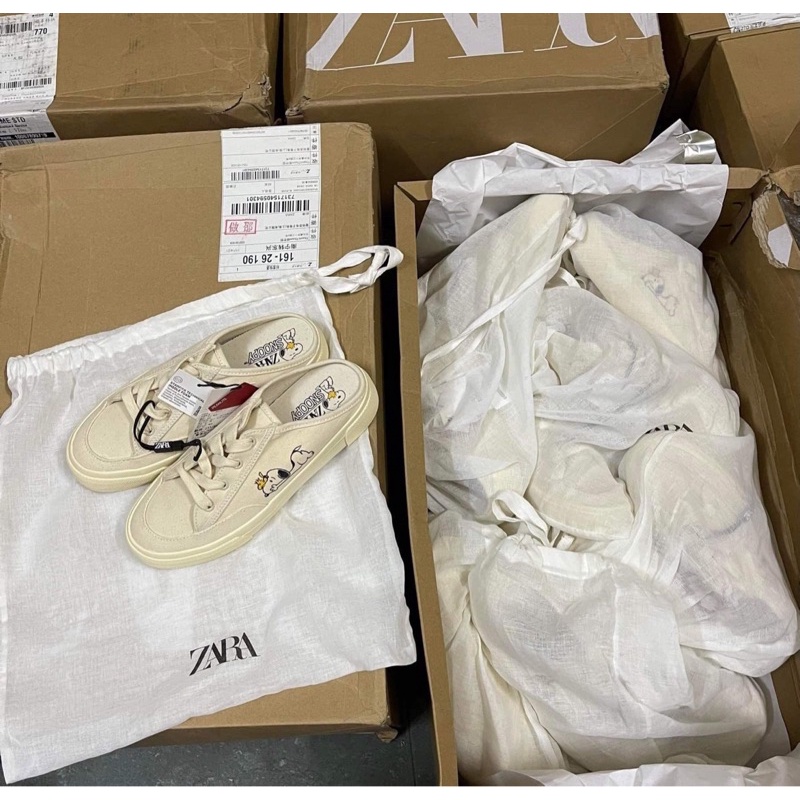 GIÀY MULE ZARA SNOOPY - DẠNG SỤC - FREESHIP FULLBOX - HÀNG CÓ SẴN