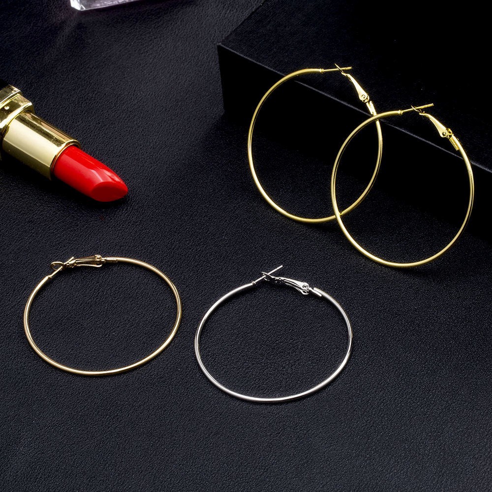 Set 6 đôi hoa tai tròn thời trang cho nữ (Hàng có sẵn)