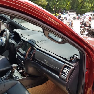 Thảm da Taplo Ford Everest 2019- vân Carbon(hàng cao cấp)