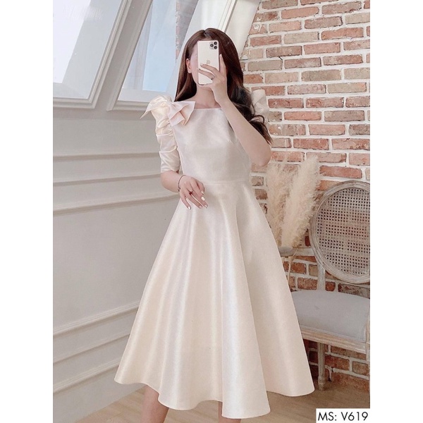 ☘️ VÁY GẤM HOA PHỐI TẰM CÚC NGỌC tay bồng voan tơ dáng ôm eo đuôi cá chữ A ngắn xẻ đùi màu vintage sang chảnh tiểu thư
