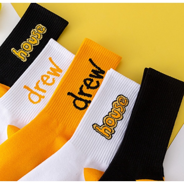 Vớ Tất DREW HOUSE cao cổ Nam Nữ phong cách trẻ trung, năng động.