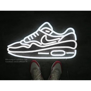 Đèn trang trí hình đôi giày Mẫu 2 [Đèn trang trí Led Neon Sign uốn chữ uốn hình theo yêu cầu]