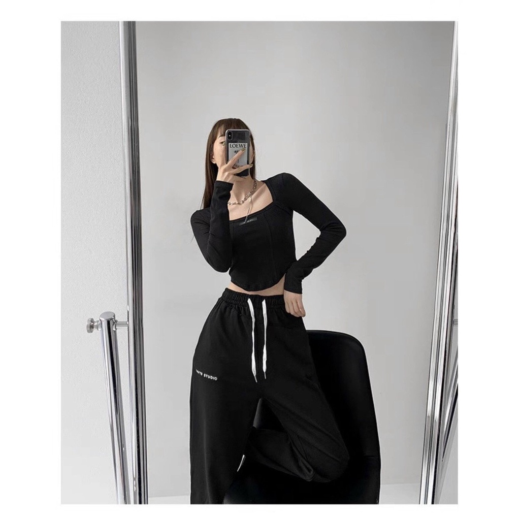 Áo Croptop Cổ Vuông Tay Dài Vạt Bầu Kèm Tag Sang Chảnh