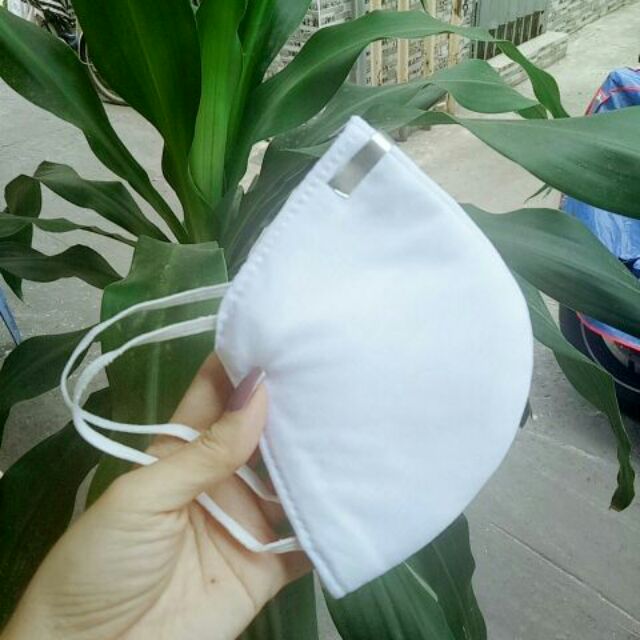 5 khẩu trang vải KT5 có nẹp mũi