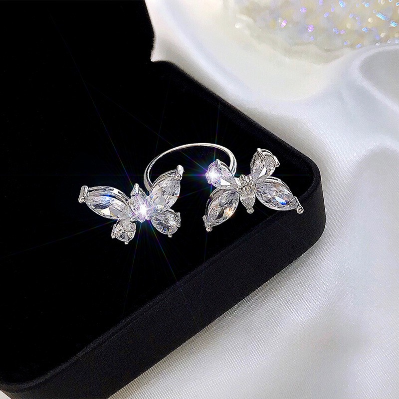 Nhẫn Đính Hôn Kim Cương Pha Lê Bướm Phong Cách Thời Trang Hàn Quốc Cho Nữ