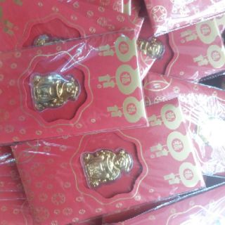 Lì xì mạ vàng tặng khách VIP