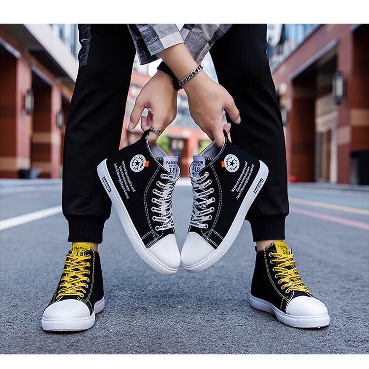 Giày cổ cao nam Fashion Sup đen dây vàng ca tính | BigBuy360 - bigbuy360.vn