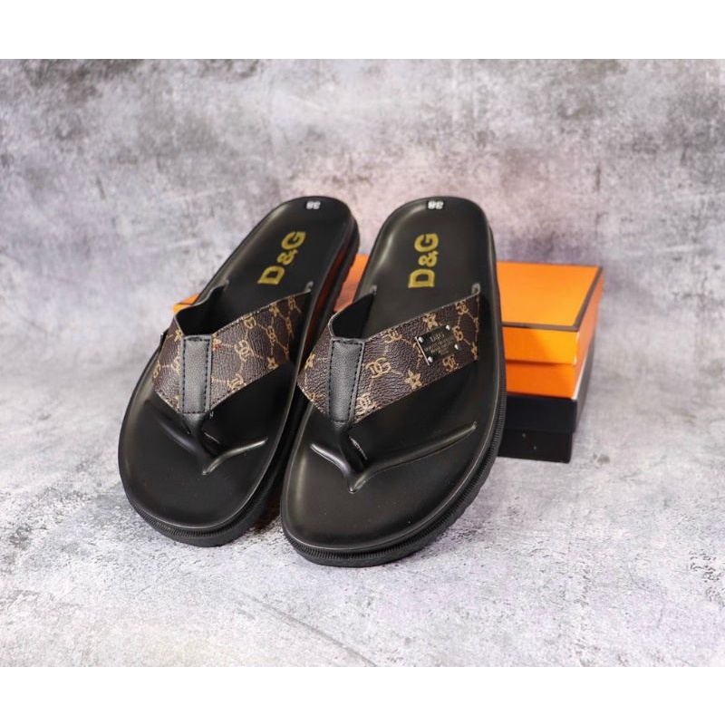 Dép kẹp LV mẫu mới