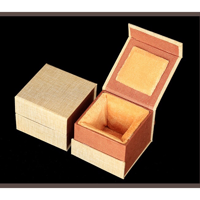 Tượng Phật, Chú Tiểu Hòa Thượng Trang Trí Ô Tô Xe Hơi Kèm Bình Hoa Mộc Lan Thơm Như Hình