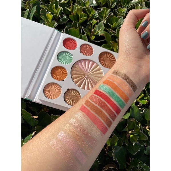 Bảng phấn Ofra Good to go mini mix