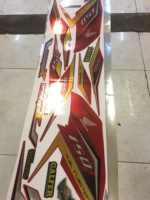 Tem rời Winner X đỏ đen -1