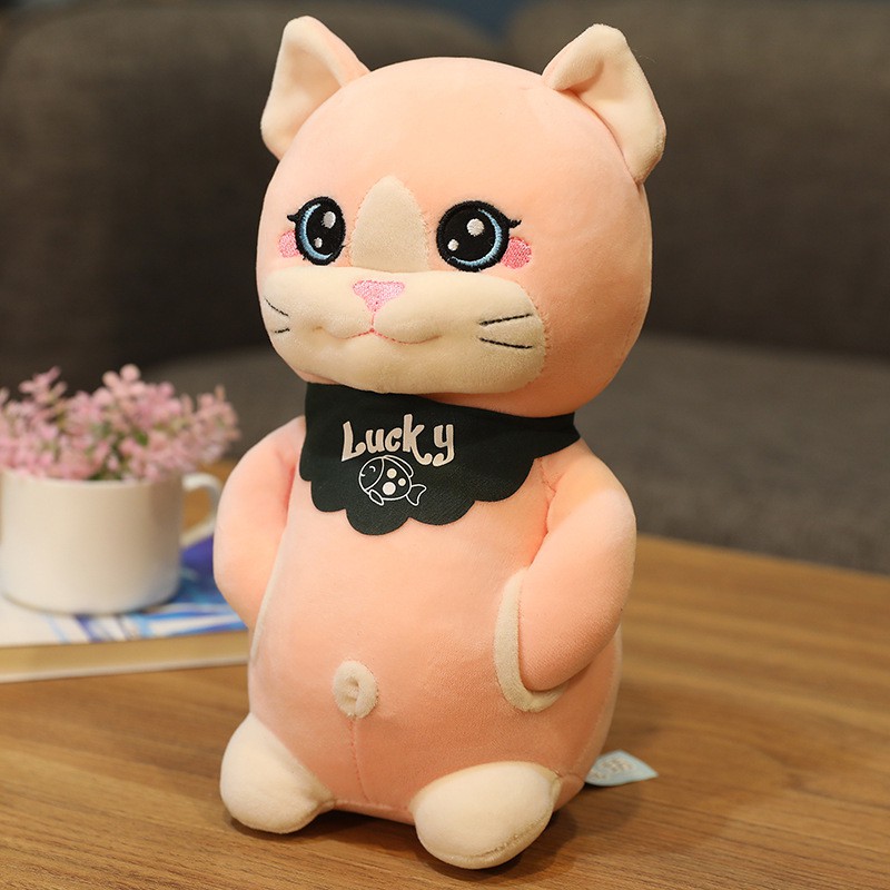 Gấu bông mèo Lucky đeo khăn có chỗ để tay giữ ấm kích thước 40-50-60cm MINO