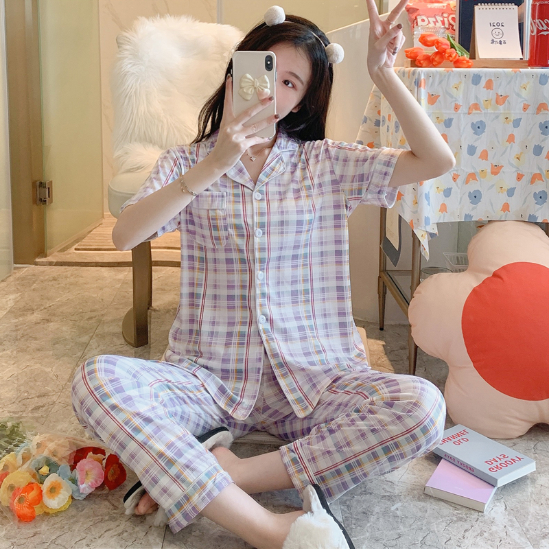 Bộ đồ ngủ nữ dáng dài kẻ sọc caro thoải mái thời trang mùa hè | BigBuy360 - bigbuy360.vn